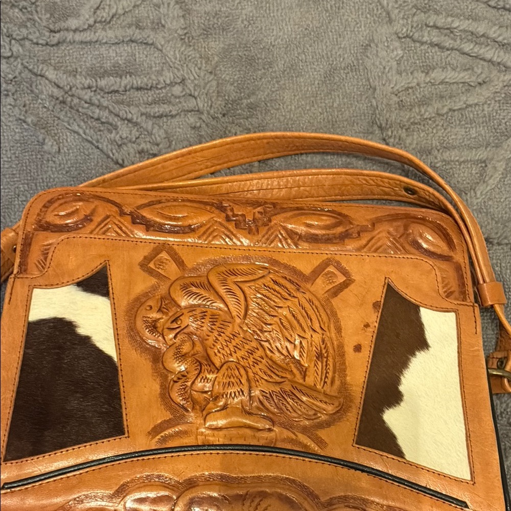 Elegant Tan and Brown Leather Women's Bag